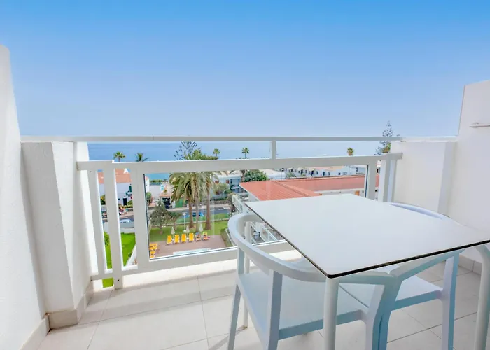 Bluesea Marieta & (adults Only) מלון